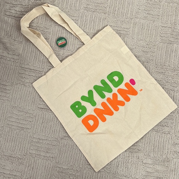 Dunkin Donuts BYND DNKN reusable tote bag and pop socket bundle New - Picture 5 of 16